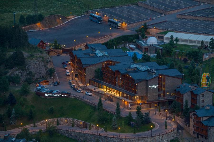 Hotel Nordic Ел Тартер Екстериор снимка