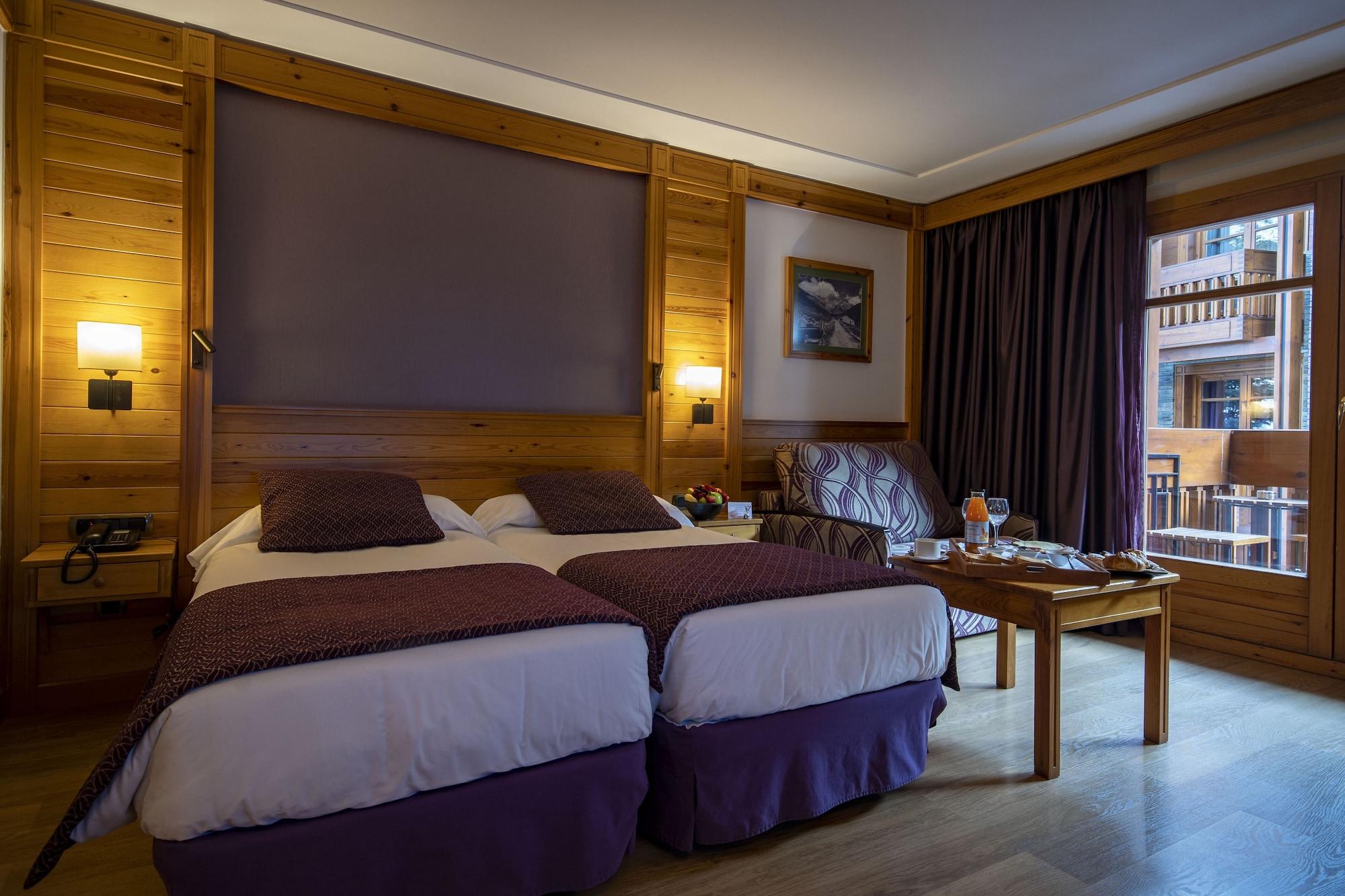 Hotel Nordic Ел Тартер Екстериор снимка