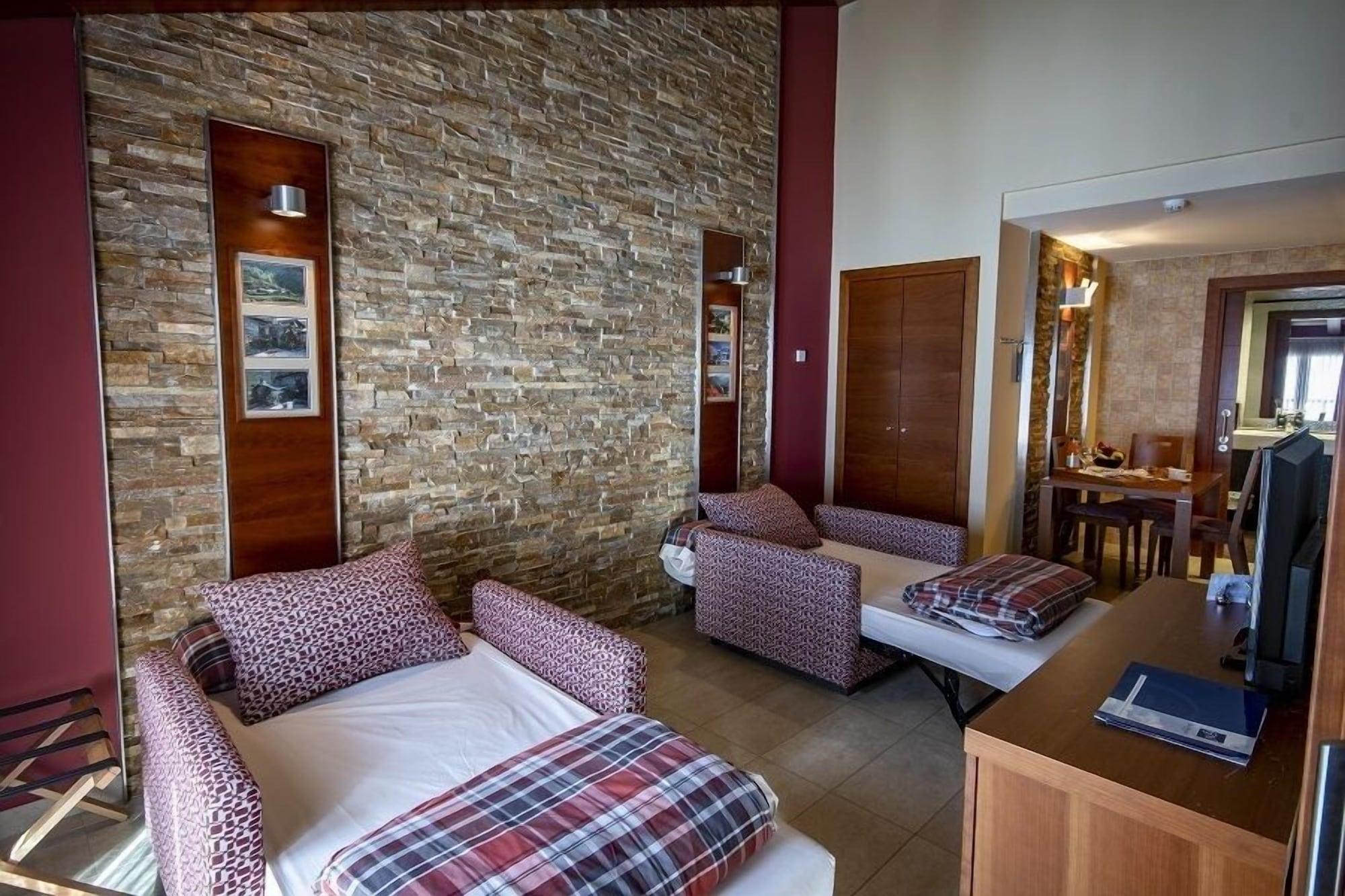 Hotel Nordic Ел Тартер Екстериор снимка