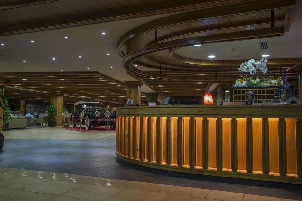Hotel Nordic Ел Тартер Екстериор снимка