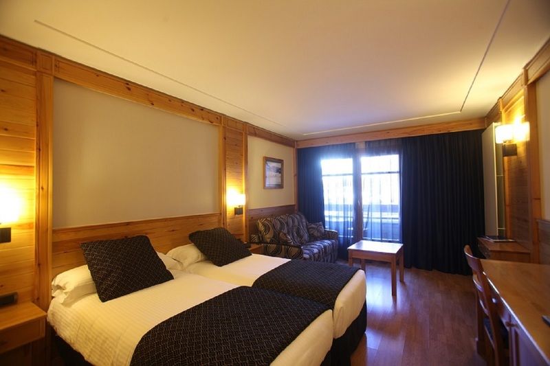 Hotel Nordic Ел Тартер Екстериор снимка