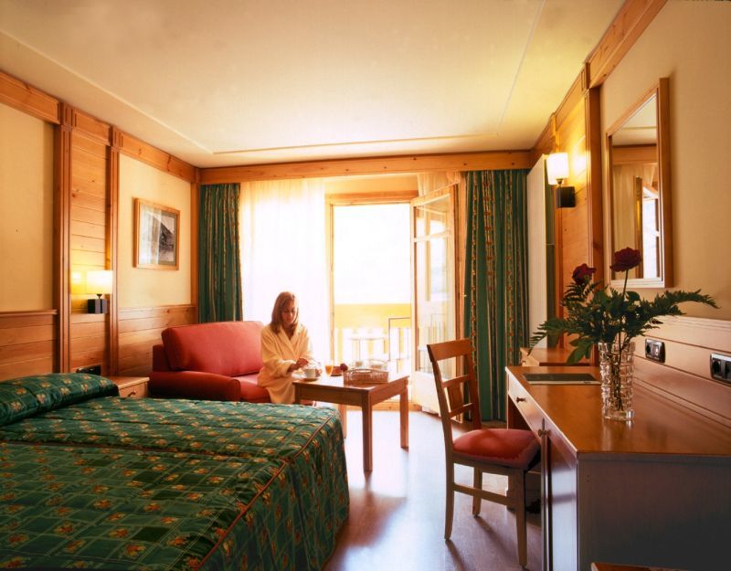 Hotel Nordic Ел Тартер Екстериор снимка